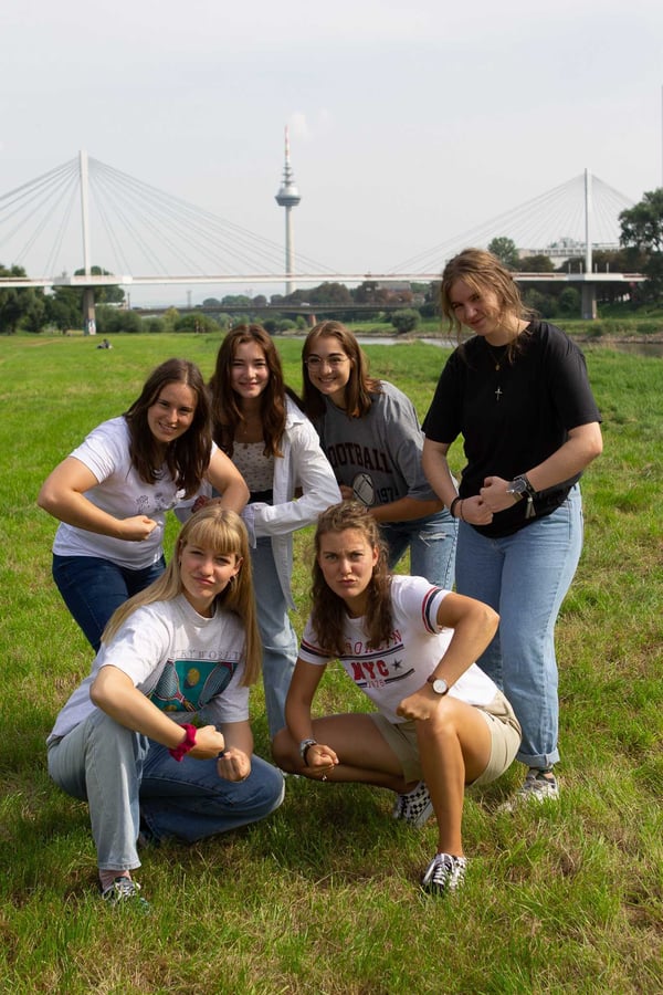 von oben links: Alex, Elena, Judith, Maren, Mars, Birte